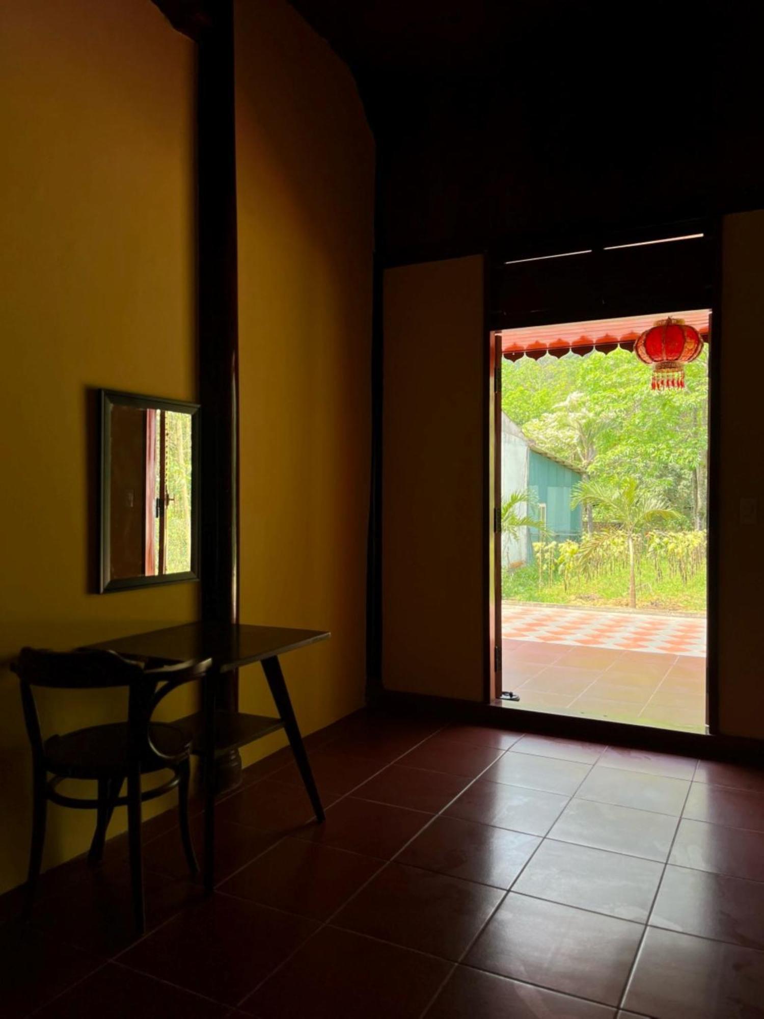 Lodge Eco Village *