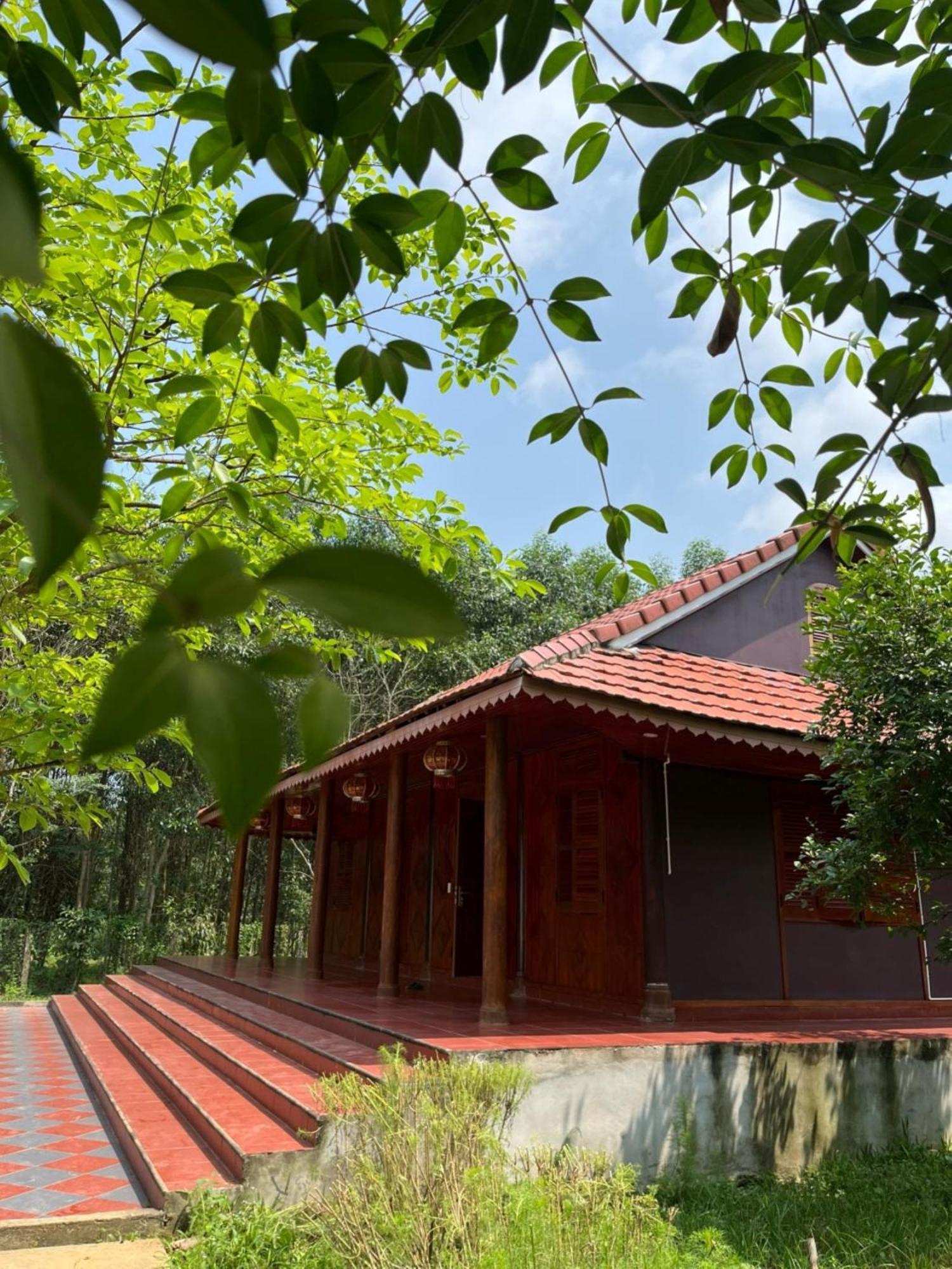 Lodge Eco Village Phong Nha