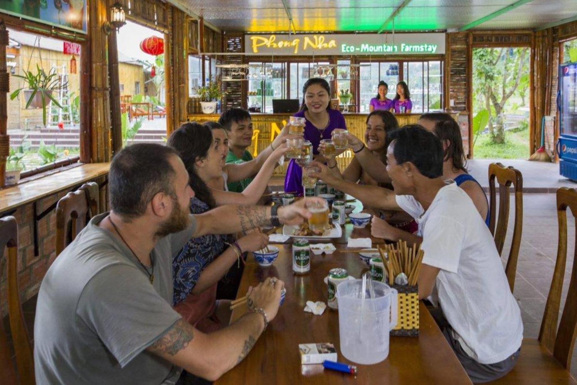 Lodge Eco Village Phong Nha